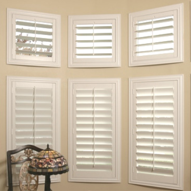 Sunburst shutters on a Riverside bay window