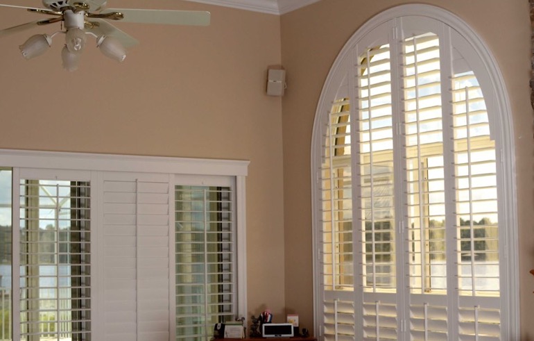 Riverside rounded and square prices vary.